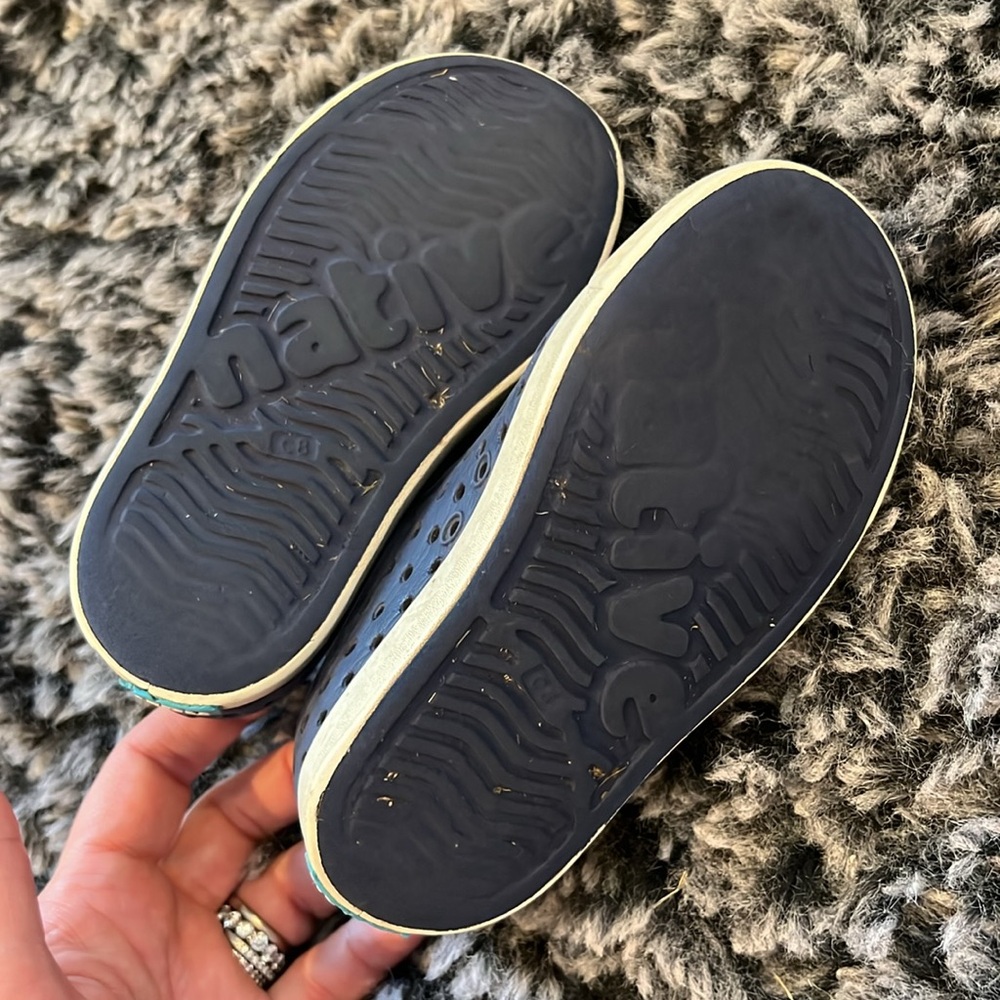 Navy blue Native shoes Toddler 8 - Picture 4 of 5
